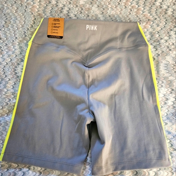 Victoria's Secret Pink 6" Soft Ultimate High Waist Biker Athletic Shorts - Picture 3 of 4
